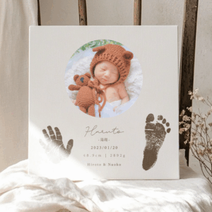 オーダーメイド 命名書 キャンバスアート｜赤ちゃんの名前・手形・足形・顔写真入り｜シンプルデザイン